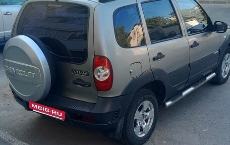 Chevrolet Niva I рестайлинг, 2011 год, 450 000 рублей, 5 фотография