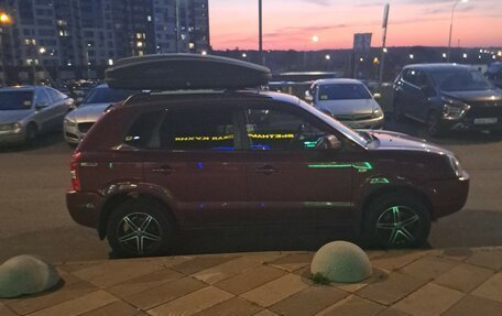 Hyundai Tucson III, 2008 год, 930 000 рублей, 2 фотография