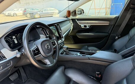 Volvo S90 II рестайлинг, 2021 год, 3 900 000 рублей, 7 фотография