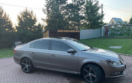 Volkswagen Passat B7, 2011 год, 1 100 000 рублей, 6 фотография