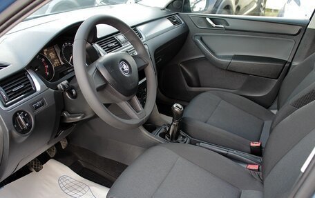 Skoda Rapid I, 2017 год, 899 000 рублей, 5 фотография