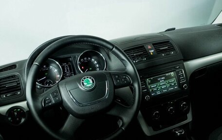 Skoda Yeti I рестайлинг, 2013 год, 800 000 рублей, 6 фотография