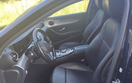 Mercedes-Benz E-Класс, 2020 год, 3 700 000 рублей, 6 фотография