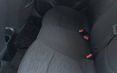 Hyundai Solaris II рестайлинг, 2016 год, 620 000 рублей, 11 фотография
