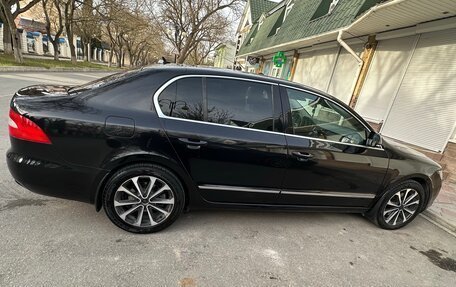 Skoda Superb III рестайлинг, 2010 год, 900 000 рублей, 2 фотография