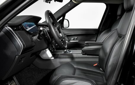 Land Rover Range Rover IV рестайлинг, 2022 год, 15 990 000 рублей, 11 фотография