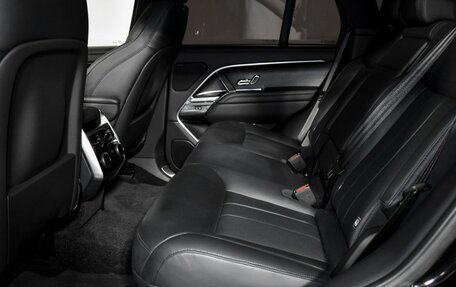 Land Rover Range Rover IV рестайлинг, 2022 год, 15 990 000 рублей, 12 фотография