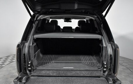 Land Rover Range Rover IV рестайлинг, 2022 год, 15 990 000 рублей, 25 фотография