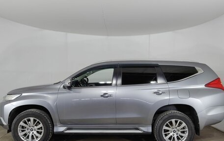 Mitsubishi Pajero Sport III рестайлинг, 2017 год, 2 630 000 рублей, 8 фотография