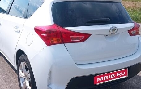 Toyota Auris II, 2014 год, 980 000 рублей, 17 фотография