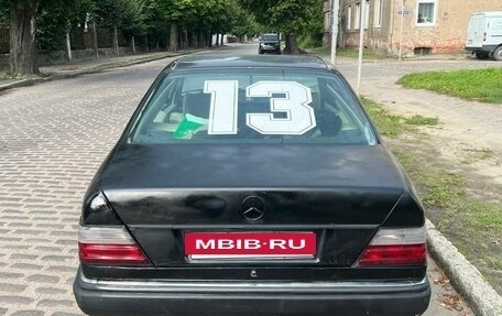 Mercedes-Benz W124, 1990 год, 240 000 рублей, 3 фотография