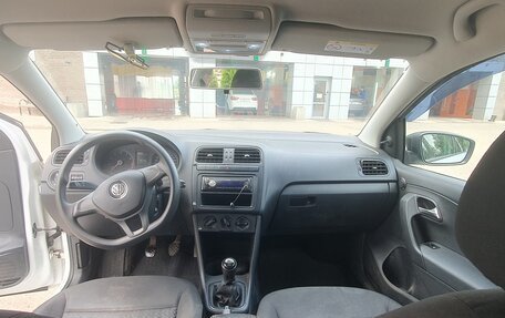 Volkswagen Polo VI (EU Market), 2018 год, 1 300 000 рублей, 10 фотография