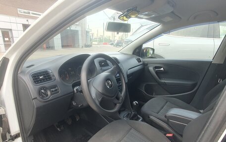 Volkswagen Polo VI (EU Market), 2018 год, 1 300 000 рублей, 11 фотография