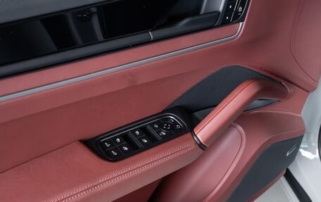 Porsche Cayenne III, 2025 год, 21 200 000 рублей, 20 фотография