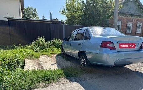 Daewoo Nexia I рестайлинг, 2011 год, 222 000 рублей, 4 фотография