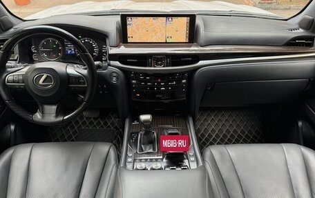 Lexus LX III, 2021 год, 9 900 000 рублей, 16 фотография