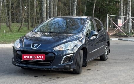 Peugeot 308 II, 2011 год, 425 000 рублей, 3 фотография