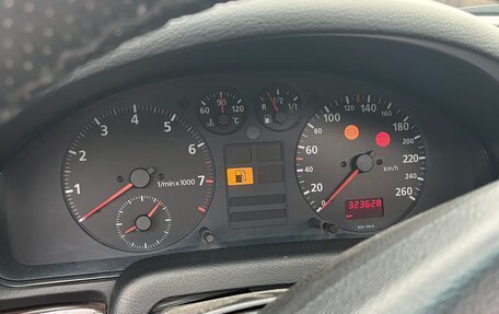 Audi A4, 1997 год, 240 000 рублей, 11 фотография