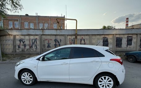 Hyundai i30 II рестайлинг, 2013 год, 890 000 рублей, 3 фотография