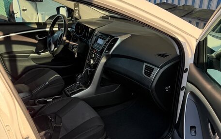 Hyundai i30 II рестайлинг, 2013 год, 890 000 рублей, 6 фотография