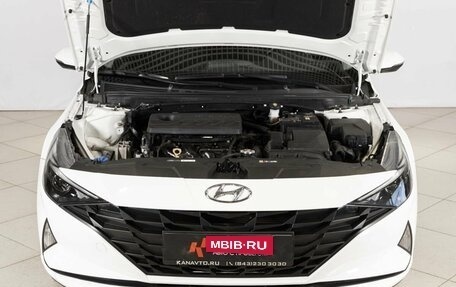 Hyundai Elantra, 2023 год, 2 236 600 рублей, 9 фотография