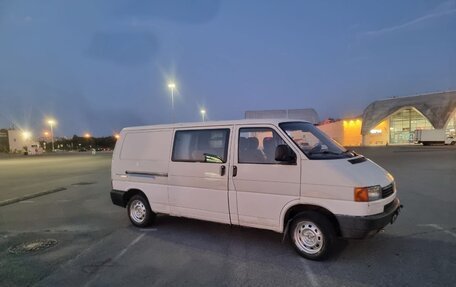 Volkswagen Transporter T4, 1995 год, 400 000 рублей, 5 фотография