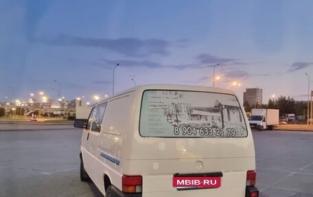 Volkswagen Transporter T4, 1995 год, 400 000 рублей, 3 фотография