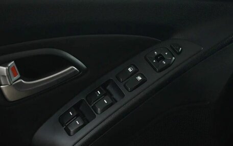 Hyundai ix35 I рестайлинг, 2012 год, 1 270 000 рублей, 8 фотография
