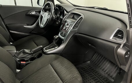 Opel Astra J, 2013 год, 699 000 рублей, 9 фотография