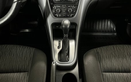 Opel Astra J, 2013 год, 699 000 рублей, 17 фотография