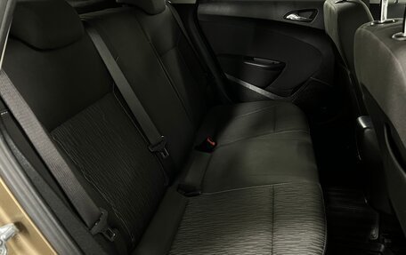Opel Astra J, 2013 год, 699 000 рублей, 27 фотография