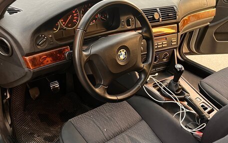 BMW 5 серия, 2000 год, 390 000 рублей, 10 фотография