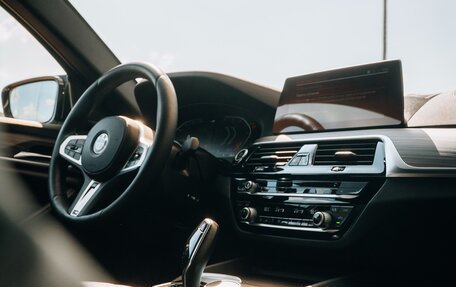 BMW 5 серия, 2020 год, 5 390 000 рублей, 12 фотография