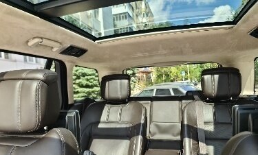 Land Rover Range Rover IV рестайлинг, 2019 год, 9 850 000 рублей, 10 фотография