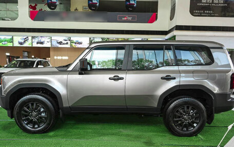 Toyota Land Cruiser Prado, 2025 год, 7 245 000 рублей, 3 фотография