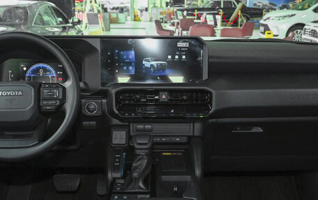 Toyota Land Cruiser Prado, 2025 год, 7 245 000 рублей, 13 фотография