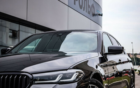 BMW 5 серия, 2021 год, 4 450 000 рублей, 2 фотография