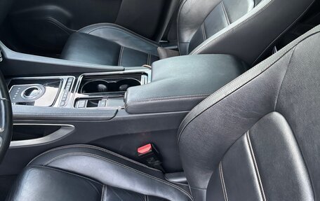 Jaguar F-Pace, 2018 год, 3 160 000 рублей, 7 фотография