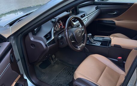 Lexus ES VII, 2020 год, 4 400 000 рублей, 5 фотография