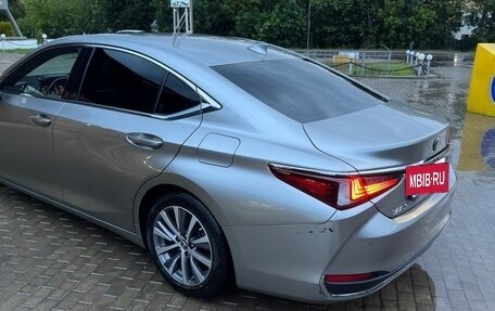 Lexus ES VII, 2020 год, 4 400 000 рублей, 2 фотография