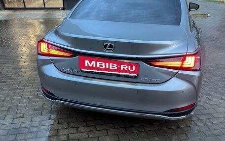 Lexus ES VII, 2020 год, 4 400 000 рублей, 3 фотография