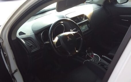 Mitsubishi ASX I рестайлинг, 2015 год, 900 000 рублей, 10 фотография