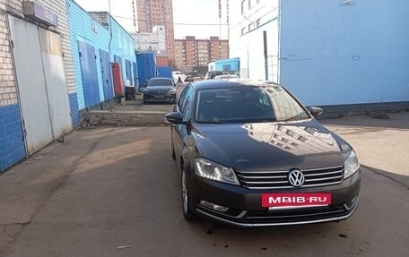 Volkswagen Passat B7, 2013 год, 970 000 рублей, 4 фотография