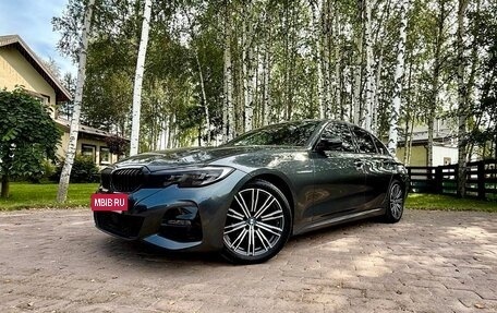 BMW 3 серия, 2020 год, 2 950 000 рублей, 2 фотография
