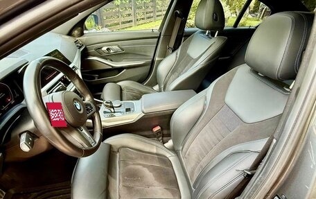 BMW 3 серия, 2020 год, 2 950 000 рублей, 26 фотография