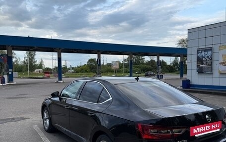 Skoda Superb III рестайлинг, 2017 год, 1 650 000 рублей, 9 фотография