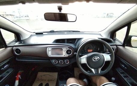 Toyota Vitz, 2011 год, 795 000 рублей, 21 фотография
