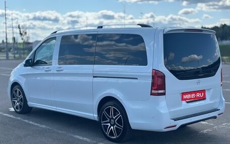 Mercedes-Benz V-Класс, 2018 год, 5 200 000 рублей, 5 фотография