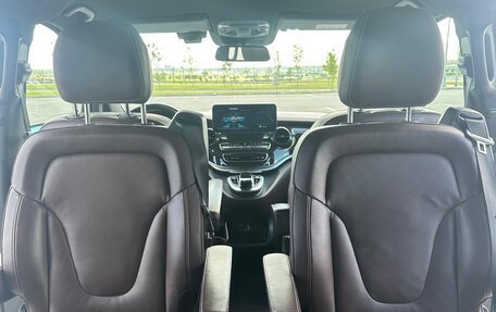 Mercedes-Benz V-Класс, 2018 год, 5 200 000 рублей, 14 фотография