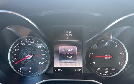Mercedes-Benz V-Класс, 2018 год, 5 200 000 рублей, 27 фотография